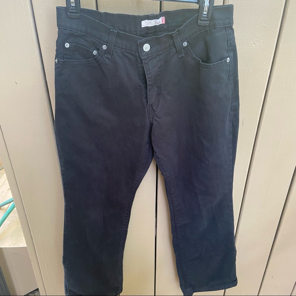 EUC Levi’s relaxed boot cut fit 550 jeans - black